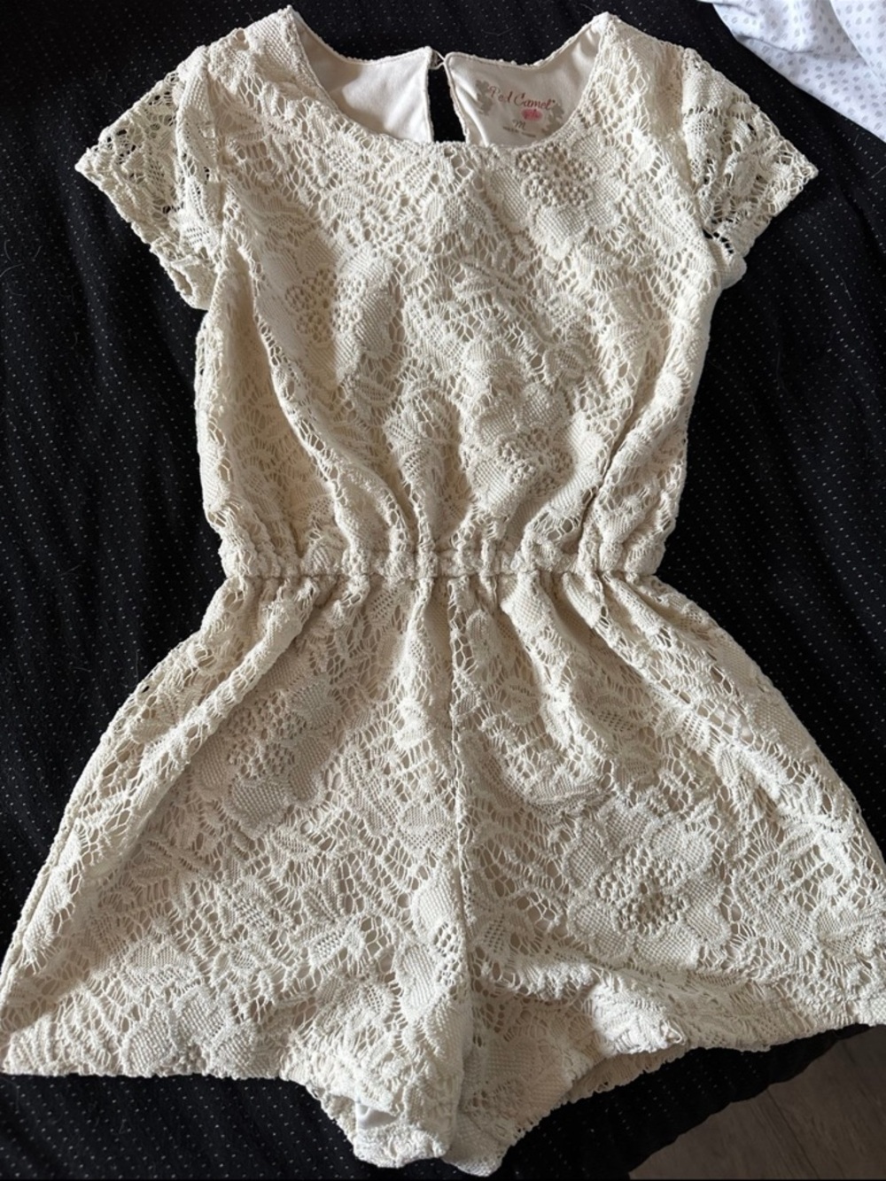 Red Camel Cream Crochet Lace Romper for Girls Size Medium (8-10)